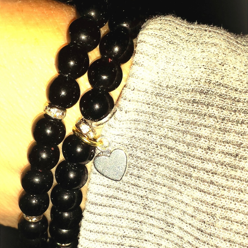 Black Beaded Wrap Bracelet w/tiny heart Charm
